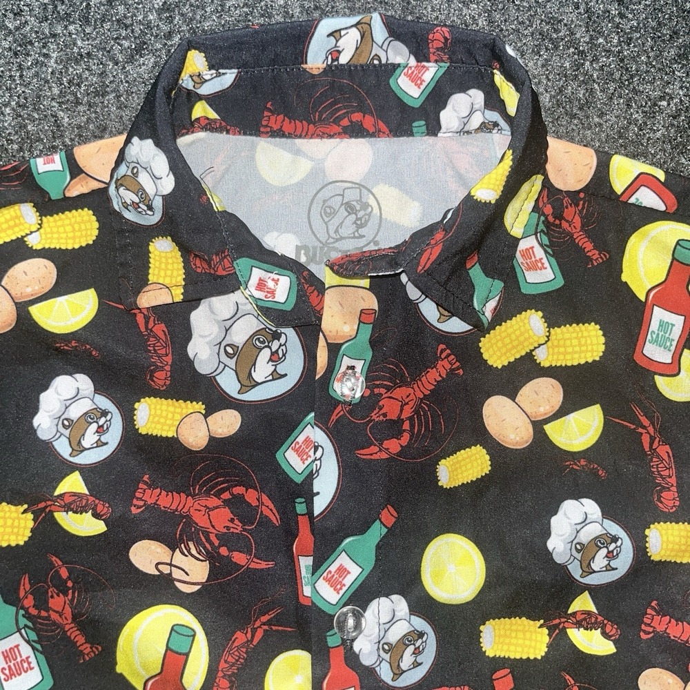 Bucees Low Country Boil Short Sleeve Button Up Camp Shirt Youth XS‎